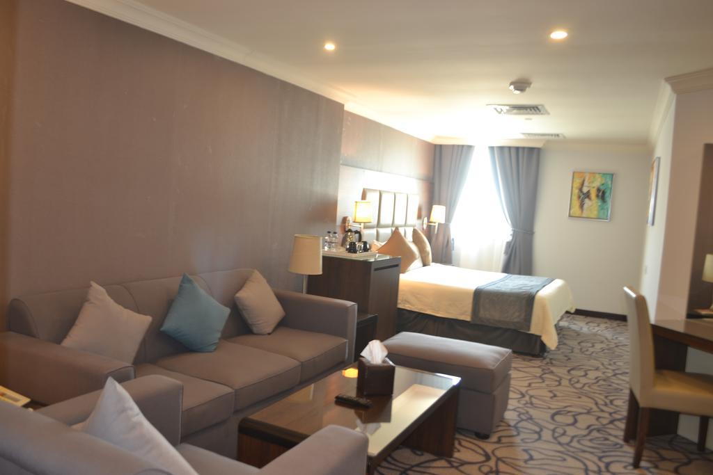 Golden Tulip Al Khobar Hotell Exteriör bild