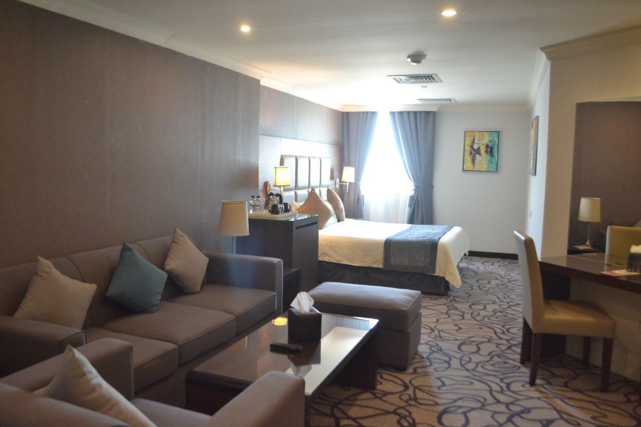 Golden Tulip Al Khobar Hotell Exteriör bild